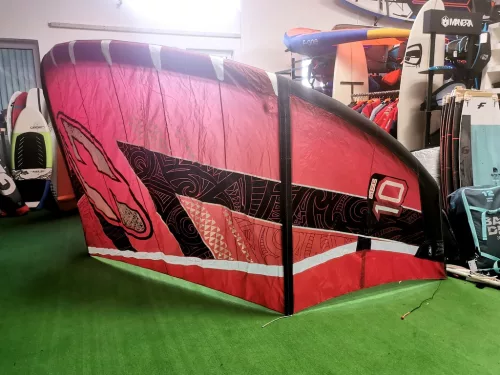 F-One Bandit V 10m2 2012 + bar