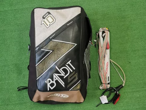 F-One Bandit V 10m2 2012 + bar