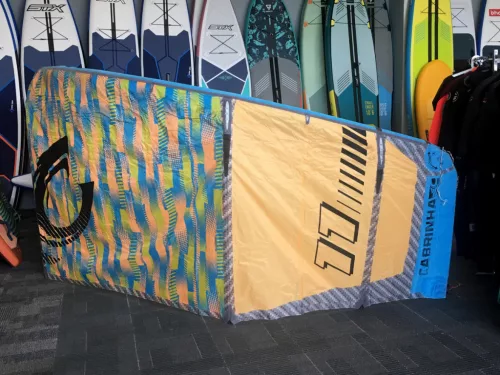 Cabrinha Chaos 11m2 használt kite + bar