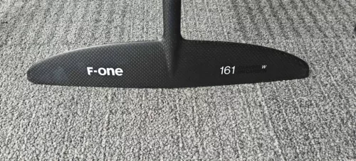 F-One SK8 850 Carbon plane
