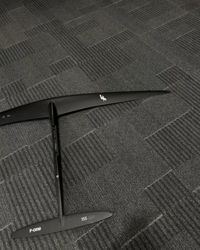 F-One Momentum 916 Carbon Plane