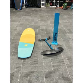 F-One Stig 144cm + IC 850 + Alu mast