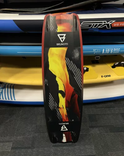 Brunotti Hawk Carbon 137x41