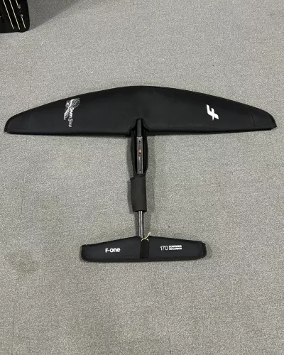 F-One Lightwind Set 7Seas 1500-Midlenght 6'2-CWC 7.0