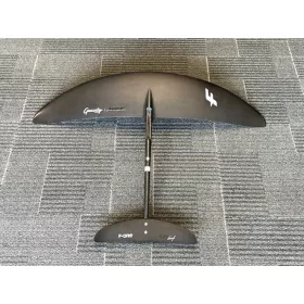 F-One Gravity Carbon 2200 Plane.