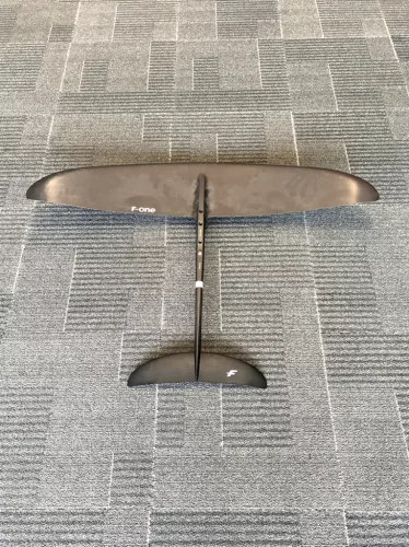 F-One Gravity Carbon 2200 Plane.
