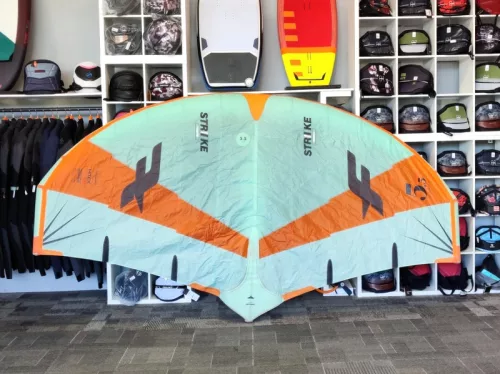 F-One Strike V3 5.5m2 Sz K .